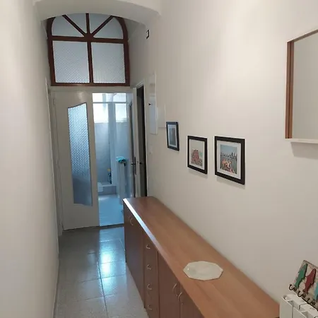 Mare,biking, Climbing Apartment